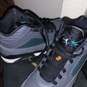 Jordan’s grey, teal, black